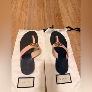 Gucci Pink GG Marmont Thong Leather Sandals